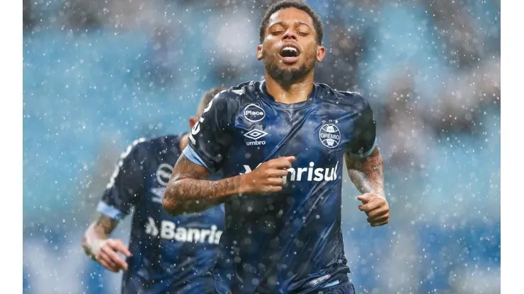 André e mais 4 têm futuro indefinido no Grêmio
