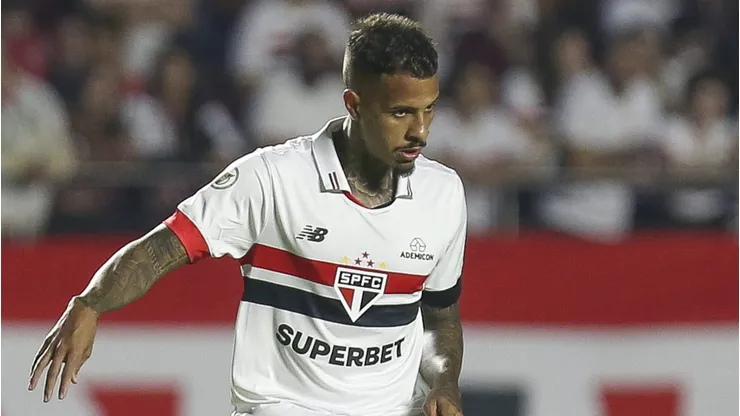 São Paulo vai vender Dgo Costa ao Krasnodar