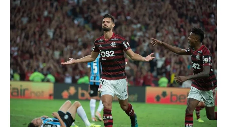 Pablo Marí relembra passagem pelo Flamengo: "está gravado no meu coração"