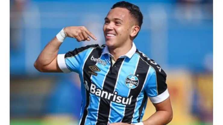 Pepê vem fazendo grandes partidas - Foto: Lucas Uebel/Grêmio.