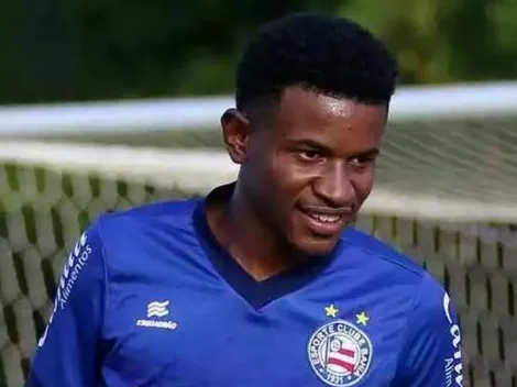 Ramires 'sai da casinha' e é direto sobre retorno ao Bahia