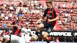 Atlético disputa contratação de artilheiro com Barcelona e Roma