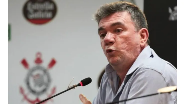 Andrés não esconde irritação com Tiago Nunes