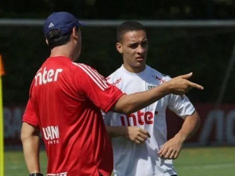 Fernando Diniz tenta encontrar substituto de Antony e revela 2 opções