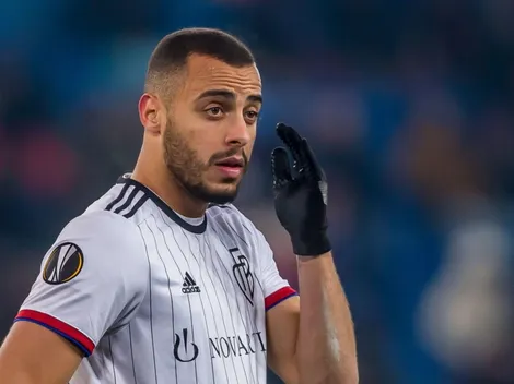 Arthur Cabral indica futuro; centroavante pertence ao Palmeiras