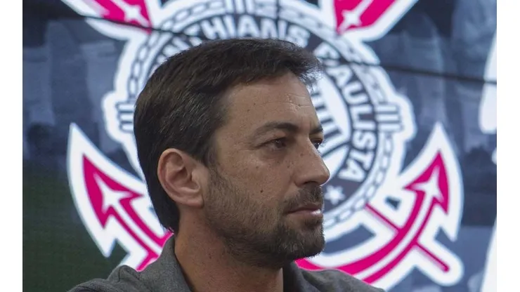 Duílio encerra polêmica e garante Tiago Nunes no comando do Corinthians