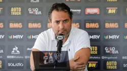Mattos revela reação de jogadores após redução de salários