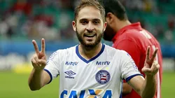 Após acertar com Régis, Cruzeiro segue no mercado em busca de reforços
