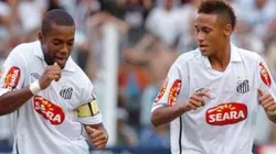 Com Neymar e Robinho no ataque, torcida do Santos elege time do século