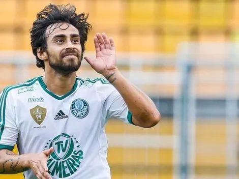 Com 4 estrangeiros, Palmeiras elege time do século