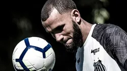 Everson estranha torcida do Peixe com valores distintos em saída do Ceará