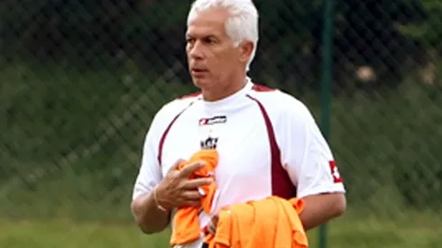 Leão dá dicas para Sampaoli e cita Diego Tardelli