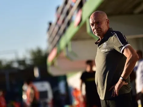 Pupilo de Jesualdo corre contra o tempo para não desfalcar o Santos na temporada