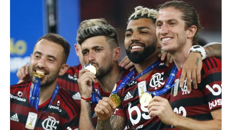 5 brasucas que passaram pelo Real Madrid e você não fazia ideia