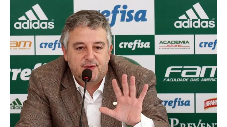 Paulo Nobre ressuscita com reprise de título de 93 e faz suposta provocação a Neto