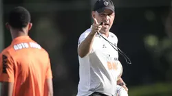 Nathan faz duras críticas a Dudamel por tumultuar clima no Atlético