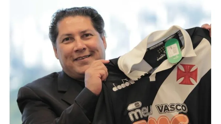 Bismarck cita 3 jogadores da base que resolveriam a vida do Vasco