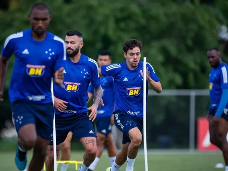 Robinho pede valorização a garoto no Cruzeiro na Série B: "É diferenciado"