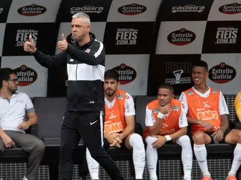 Corinthians estuda a contratação de dois atacantes e um zagueiro para o Brasileirão