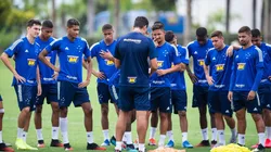 Elenco do Cruzeiro perde valor de mercado durante paralisação por pandemia