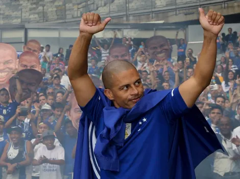 Alex escolhe o melhor time que já jogou