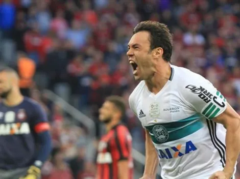 Em bate-papo, Kleber abre o jogo e revela qual sua história mais surpreendente dentro do futebol