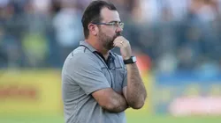 Enderson faz "raio-x" de Régis