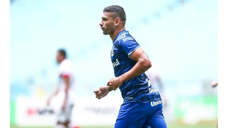 6 jogadores podem ter futuro redefinido no Grêmio
