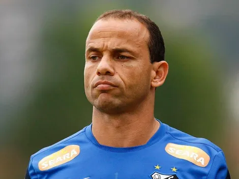 Léo abre o jogo sobre retorno de Robinho