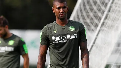 Após acerto, Walace aponta culpado em negociação frustrada com o Flamengo