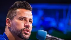 Fábio solta o verbo ao comentar saída de Rafael: Não gostei da maneira como saiu daqui"