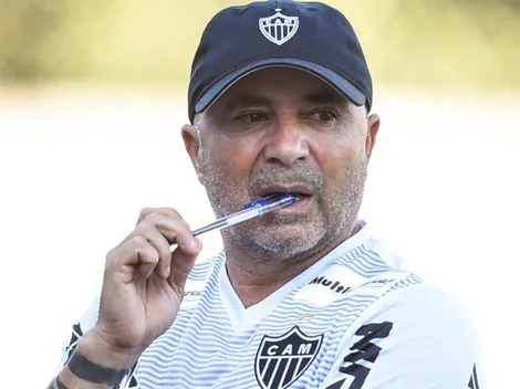 Após saída de Patric, Sampaoli vê Galo iniciar negociação para trazer substituto