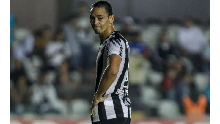 Sampaoli autoriza cortes em elenco do Atlético durante paralisação