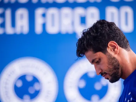 Léo é direto sobre redução de salários no Cruzeiro