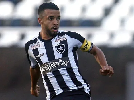 Com proposta do Botafogo para renovar e sondagens da Europa, Caio Alexandre já sabe onde deseja atuar nesta temporada