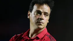 Diniz inicia "cortes" no São Paulo e autoriza saída de meio-campista