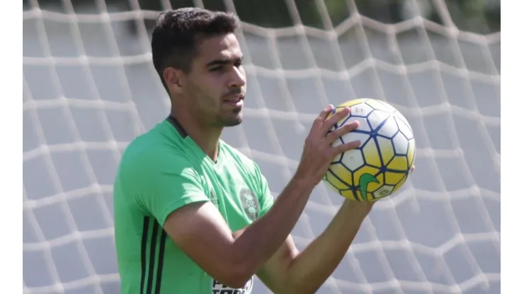 Barroca inicia "limpa" no Coritiba com Thiago Lopes e mais 2