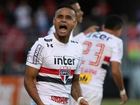 Everton conversa com empresários e define futuro