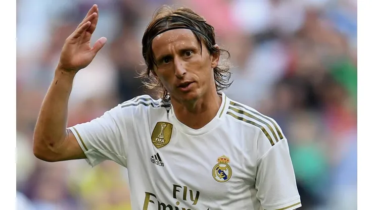 Real Madrid entra na briga por jovem pretendido pelo Barcelona