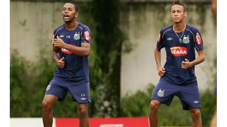 Neymar e Robinho puxam fila de revelações da base do Santos