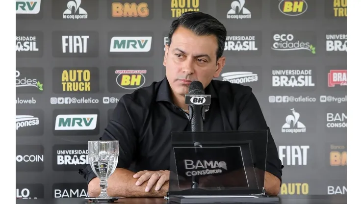 Rui Costa diz se arrepender de 2 contratações