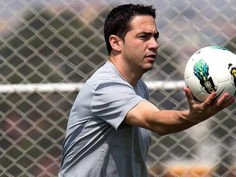 Ex-zagueiro Chicão fala sobre momento do Timão e faz duras críticas a Tiago Nunes