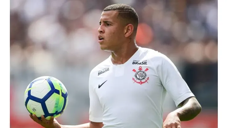 Sidcley rebate críticas e defende Tiago Nunes
