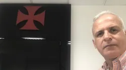 Carlos Leão cita paralisação e fala sobre planejamento financeiro do clube