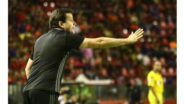 Daniel Paulista fala sobre paralisação e cobra reforços no Sport para o Brasileirão
