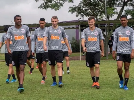 Carreira de defensor tem reviravolta no Corinthians