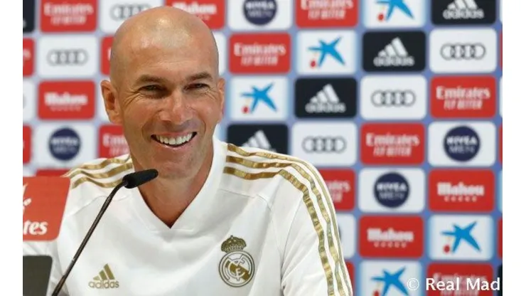 Real Madrid fará oferta milionária para contratar astro do futebol francês