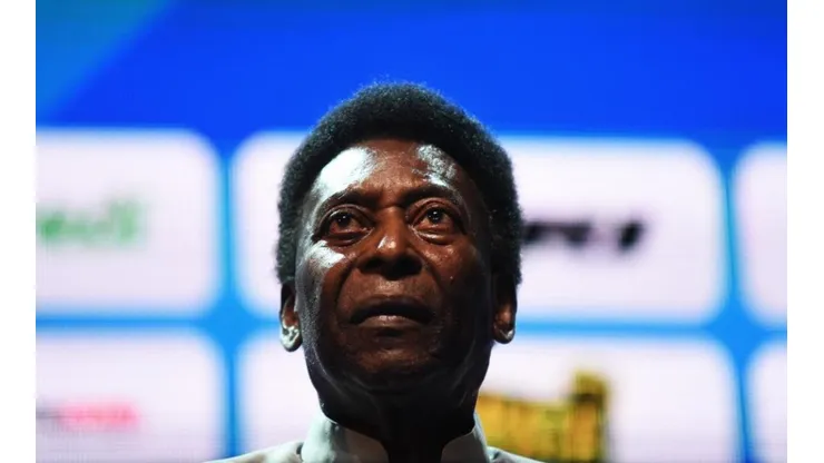 Cartola do Palmeiras leva para o pessoal e apela contra Pelé por polêmica do Mundial