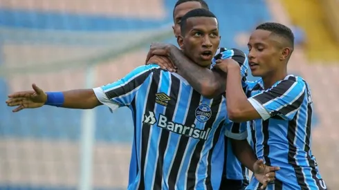 Léo Chu se abre pela 1ª vez por saída do Grêmio e mágoa com Renato entra em pauta