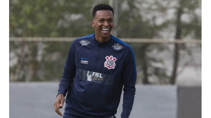 Jô fala sobre Tiago Nunes e faz um pedido aos torcedores corintianos